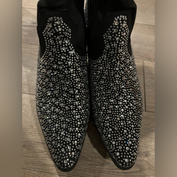 Rhinestone cowgirl boots - Picture 2 of 4